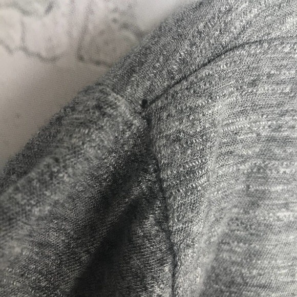 BANANA REPUBLIC Rain Go Away T Shirt Heather Grey Women's Medium - Picture 8 of 8